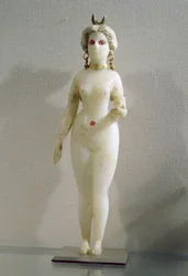 Statuette eines weiblichen Aktes, auch bekannt als die große babylonische Göttin Ishtar